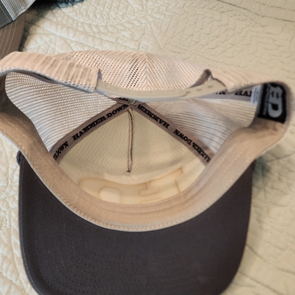 Hammer Down raised letter Mens Hat Black mesh back - Picture 3 of 4